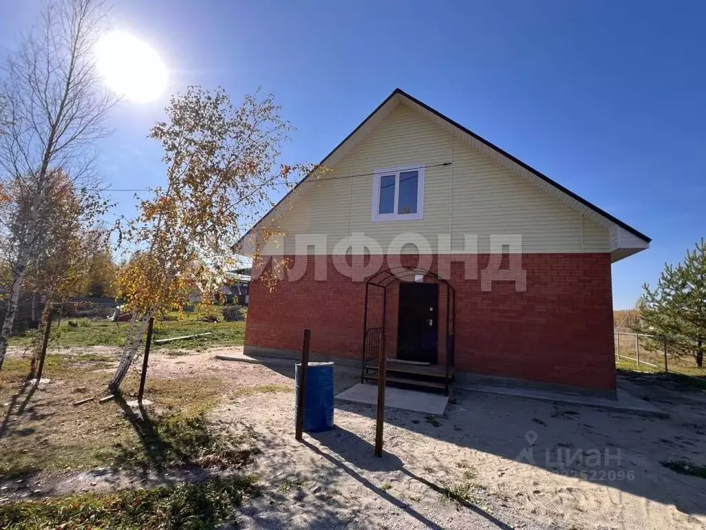 Дом в Новосибирская область, Ордынское рп ул. Центральная (90 м) - Фото 1