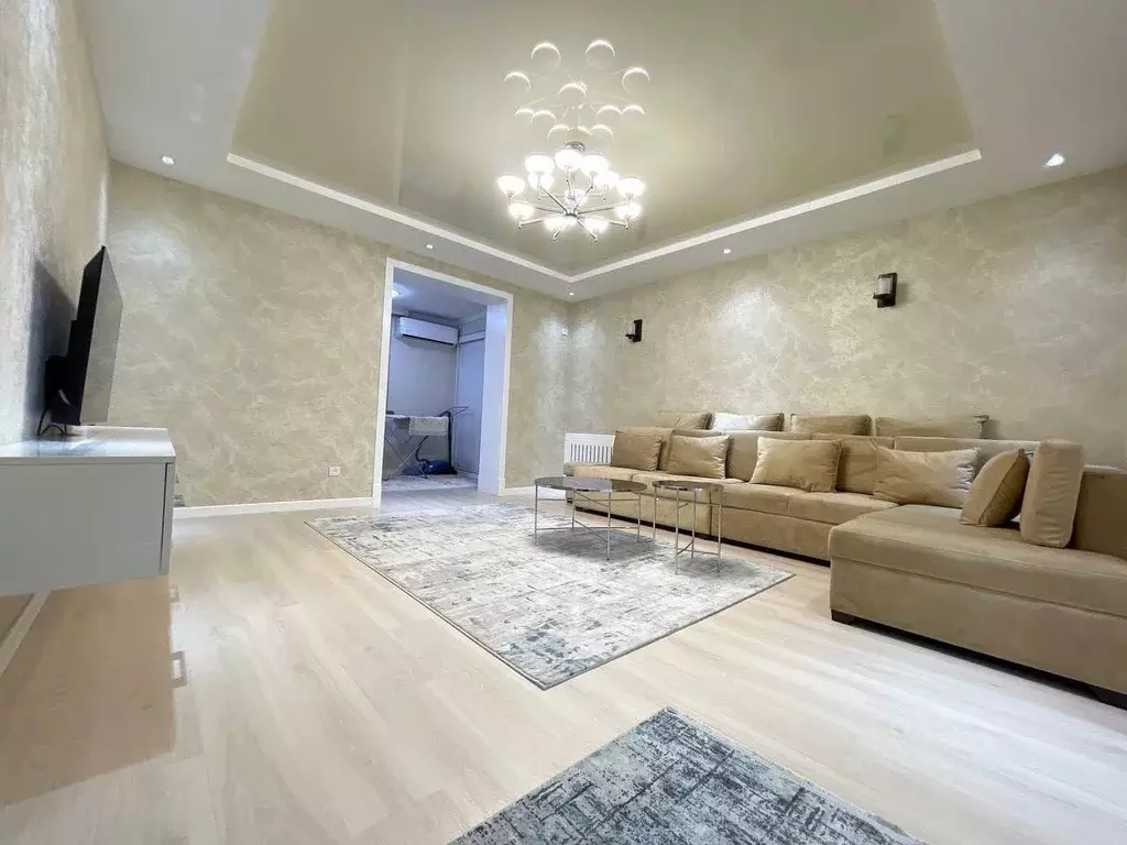 2-к кв. Татарстан, Казань ул. Хусаина Мавлютова, 17Ек1 (65.0 м) - Фото 1