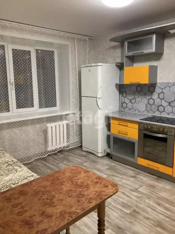 Комната Тюменская область, Тюмень ул. Осипенко, 61 (30.7 м) - Фото 0