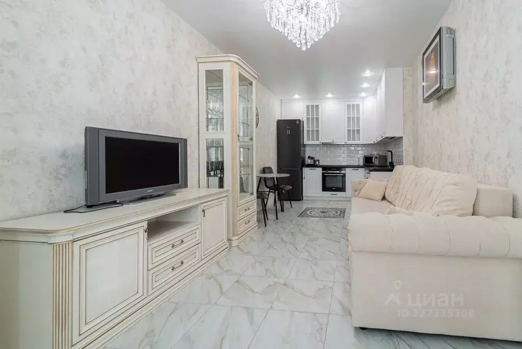 2-к кв. Свердловская область, Екатеринбург ул. Азина, 22/2 (45.0 м) - Фото 1