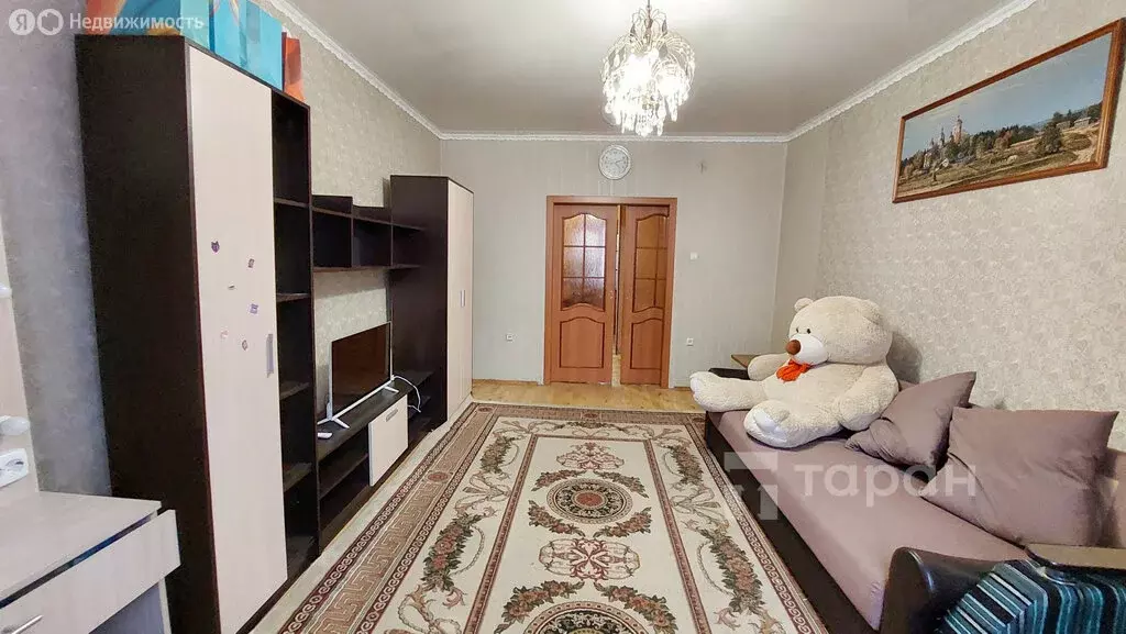 2-комнатная квартира: Челябинск, Пекинская улица, 18 (60.6 м) - Фото 0