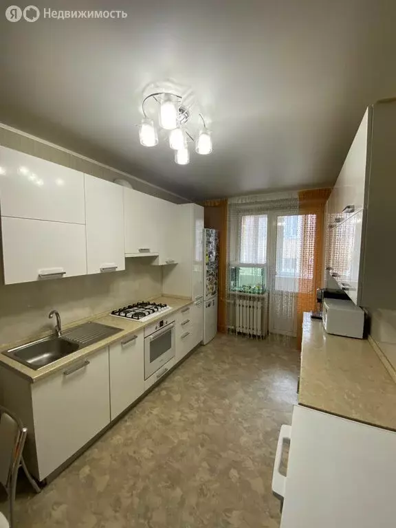3-комнатная квартира: Ростов-на-Дону, Нахичевань, улица Налбандяна, ... - Фото 0