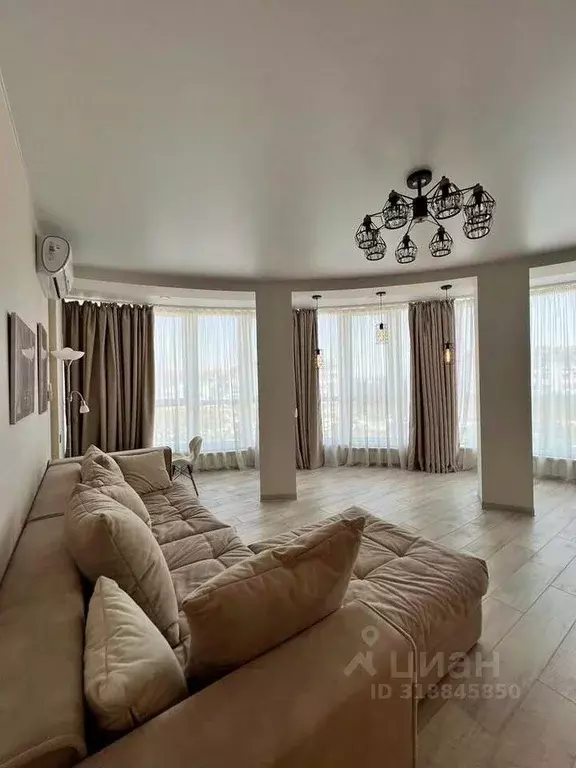 2-к кв. Севастополь просп. Генерала Острякова, 244к7 (75.0 м) - Фото 0