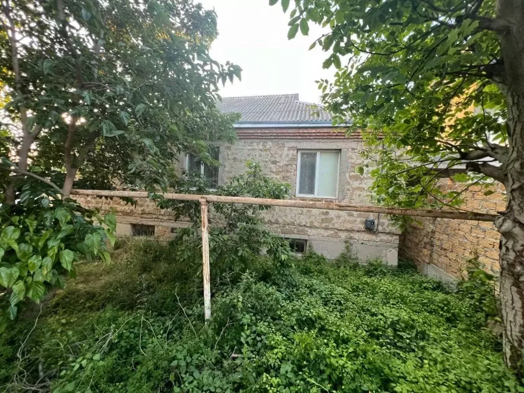 Дом в Крым, Симферополь ул. Аметхан Султан, 21 (250 м) - Фото 2