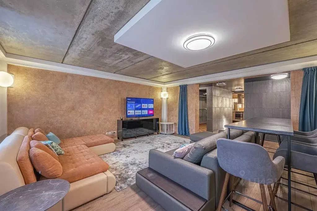 4-к кв. Свердловская область, Екатеринбург ул. Ясная, 4 (150.0 м) - Фото 2