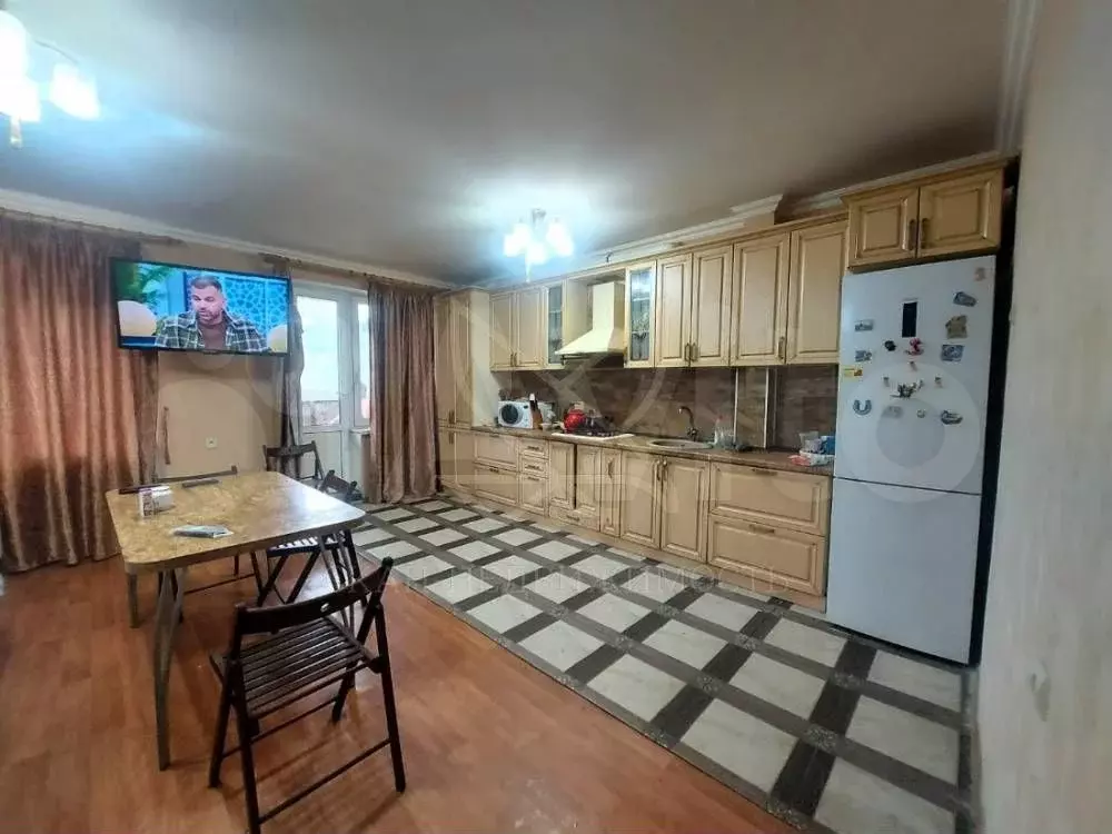 3-к. квартира, 87 м, 1/5 эт. - Фото 0