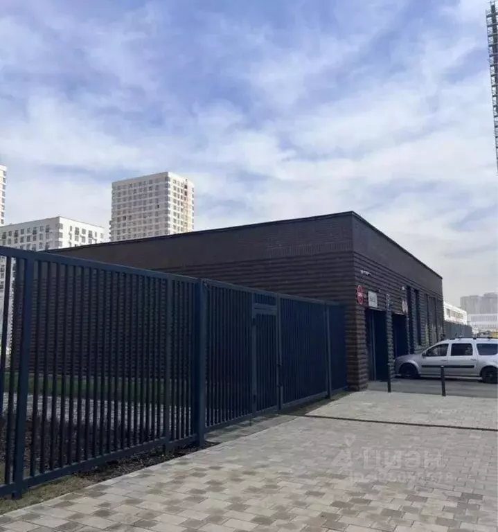 Гараж в Москва Холланд Парк жилой комплекс (13 м) - Фото 1