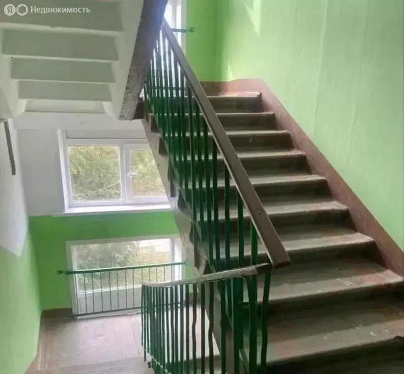 Квартира-студия: городской посёлок Берёзовка, Заводская улица, 55 (14 ... - Фото 1