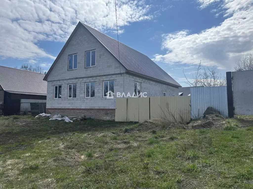Дом в Пензенская область, Городище ул. Александра Матросова, 34 (130 ... - Фото 1