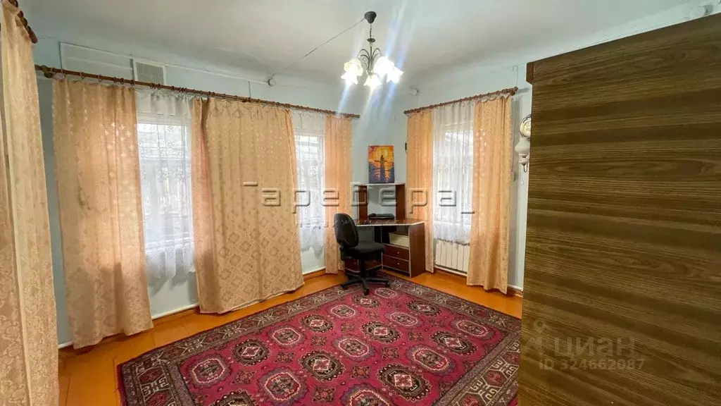 Дом в Красноярский край, Красноярск ул. Красной Армии, 63 (36 м) - Фото 2