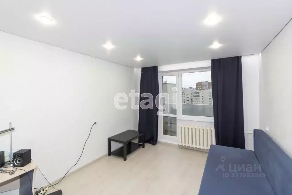 1-к кв. Тюменская область, Тюмень ул. Федюнинского, 9 (31.9 м) - Фото 1