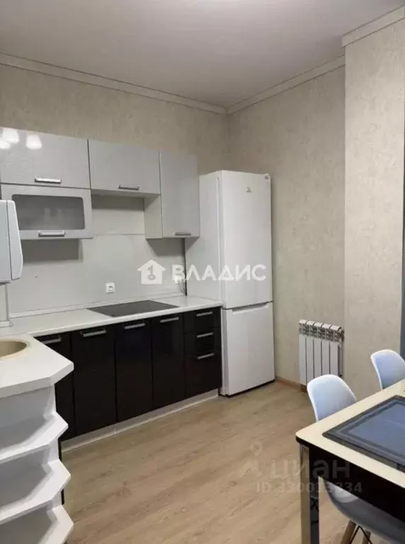 1-к кв. Белгородская область, Белгород Харьковская ул., 3 (42.0 м) - Фото 2