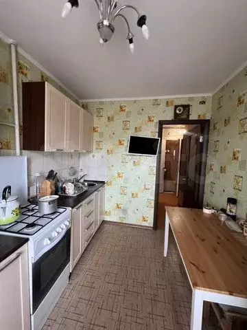 2-к. квартира, 50 м, 4/9 эт. - Фото 0