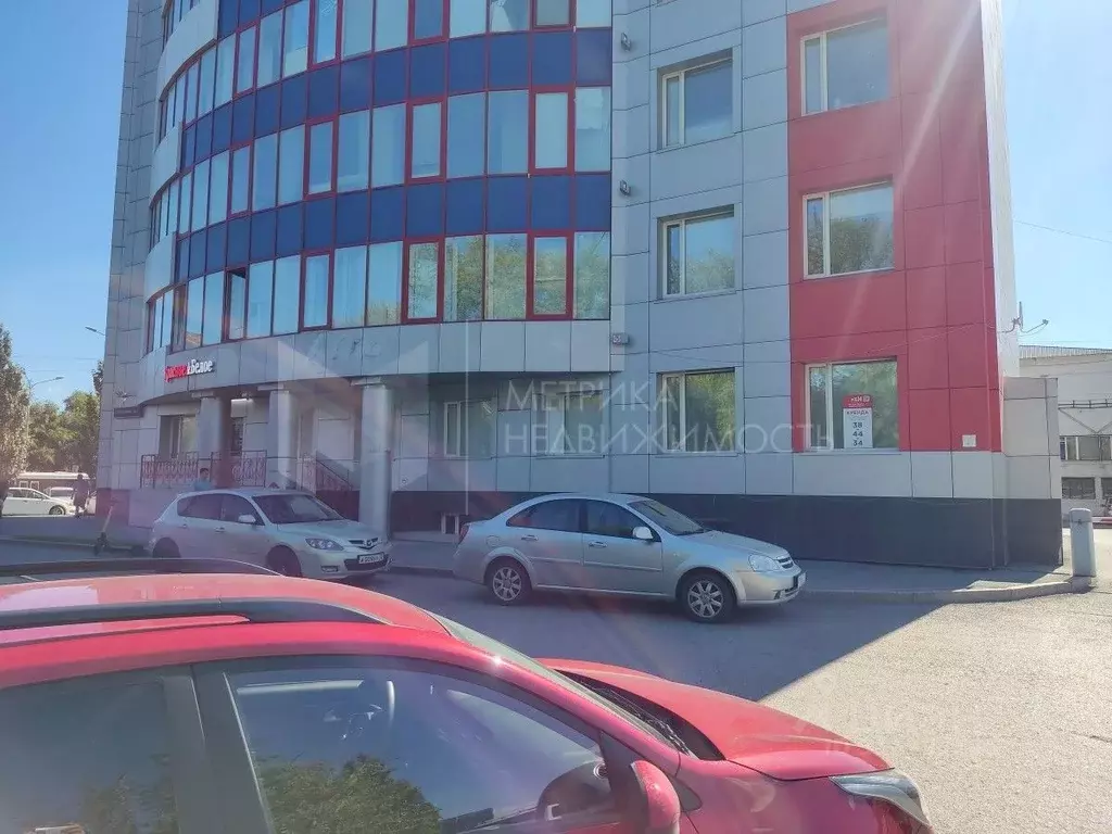 Помещение свободного назначения в Тюменская область, Тюмень ул. ... - Фото 1
