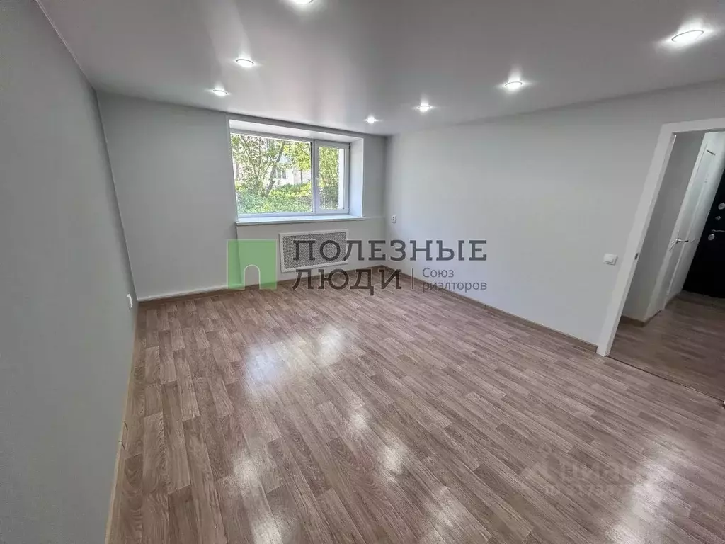 1-к кв. Кировская область, Киров ул. Широнинцев, 18 (32.3 м) - Фото 0