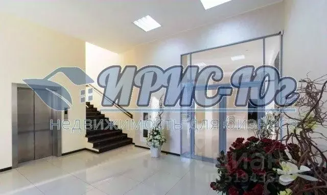 Офис в Краснодарский край, Краснодар ул. Дзержинского, 33 (297 м) - Фото 0