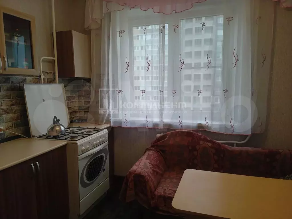 2-к. квартира, 52 м, 6/9 эт. - Фото 1