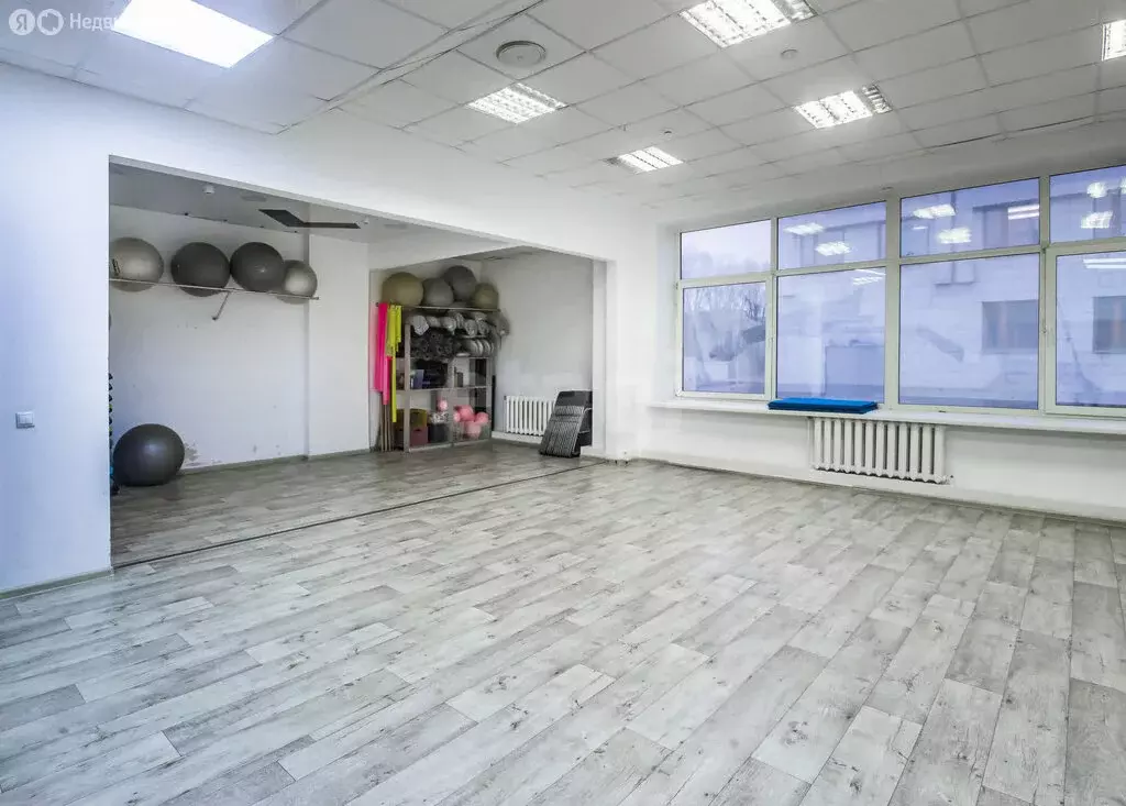 Помещение свободного назначения (102 м) - Фото 1