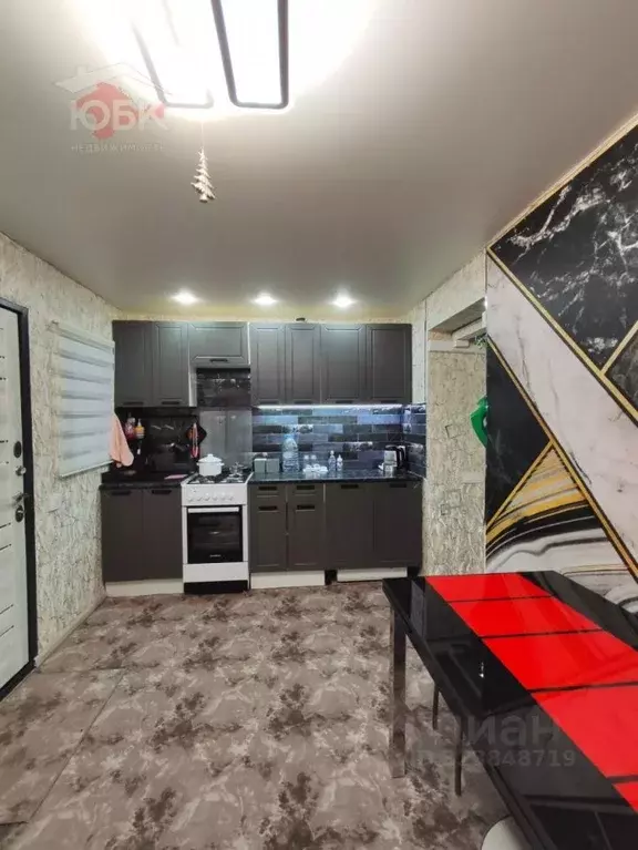 2-к кв. Крым, Евпатория ул. Интернациональная, 29 (42.8 м) - Фото 2