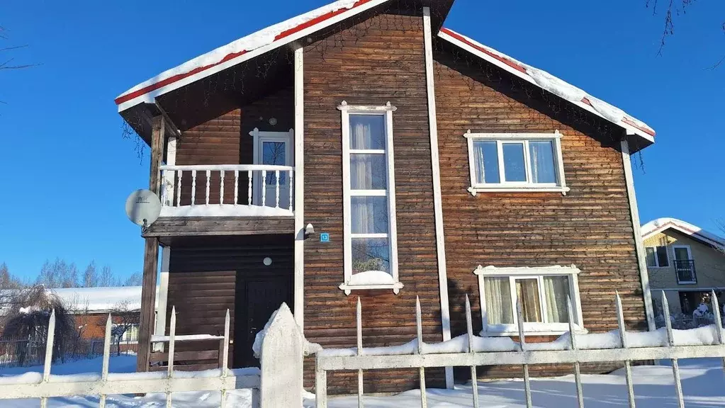 Дом в Московская область, Дубна ул. Флотская, 13 (200 м) - Фото 1