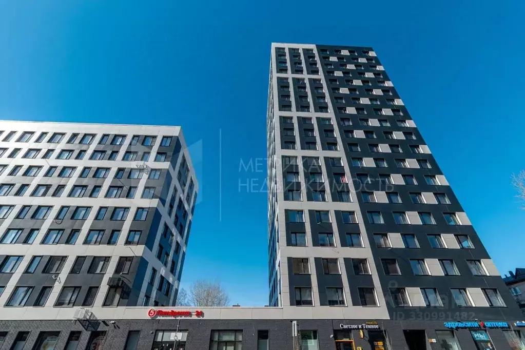 Студия Тюменская область, Тюмень Мелиораторов мкр, ул. Мелиораторов, ... - Фото 1
