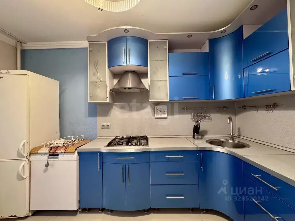 3-к кв. Санкт-Петербург пос. Шушары, Ленсоветовский тер., 25 (83.0 м) - Фото 1