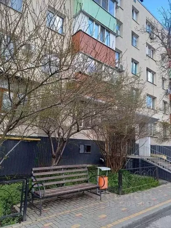 3-к кв. Белгородская область, Белгород ул. Белгородского полка (61.0 ... - Фото 0