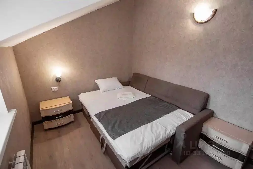 Комната Псковская область, Псков Кузнецкая ул., 35В (10.0 м) - Фото 1