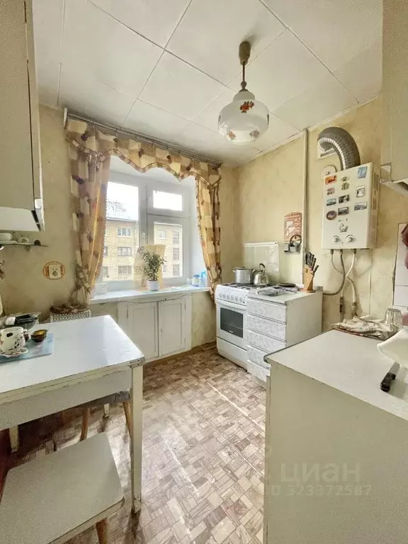 2-к кв. Тульская область, Новомосковск ул. Бережного, 5 (45.0 м) - Фото 1