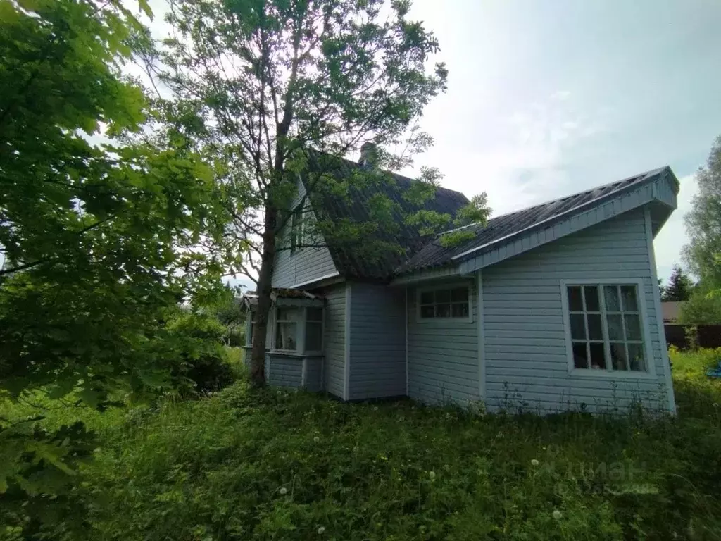 Дом в Ленинградская область, Волосовский район, Калитинское с/пос, д. ... - Фото 1