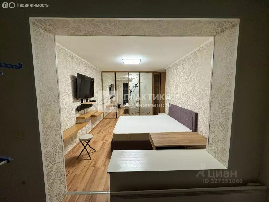 3-комнатная квартира: Москва, Шипиловская улица, 10 (57.9 м) - Фото 2