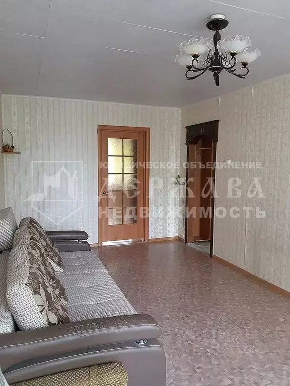 2-к кв. Кемеровская область, Кемерово Октябрьский просп., 67А (47.0 м) - Фото 0