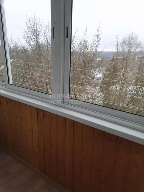 3-комнатная квартира: Калуга, улица Максима Горького, 98 (72 м) - Фото 1