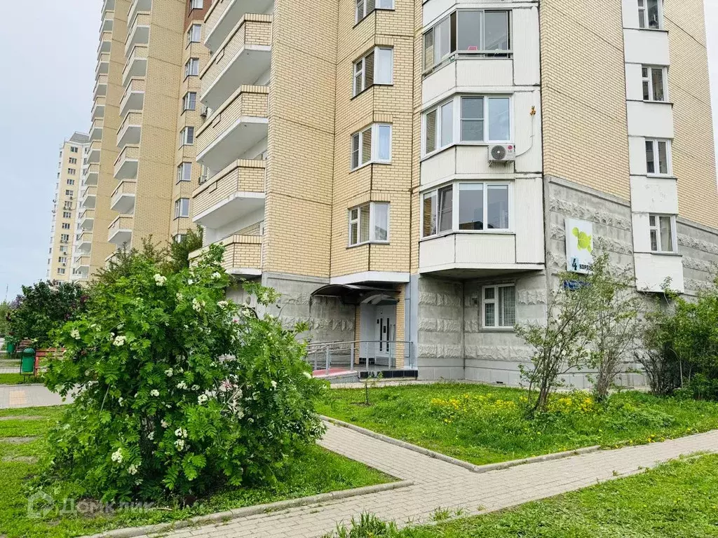 Продаётся 2-к квартира, 59.8 м - Фото 1