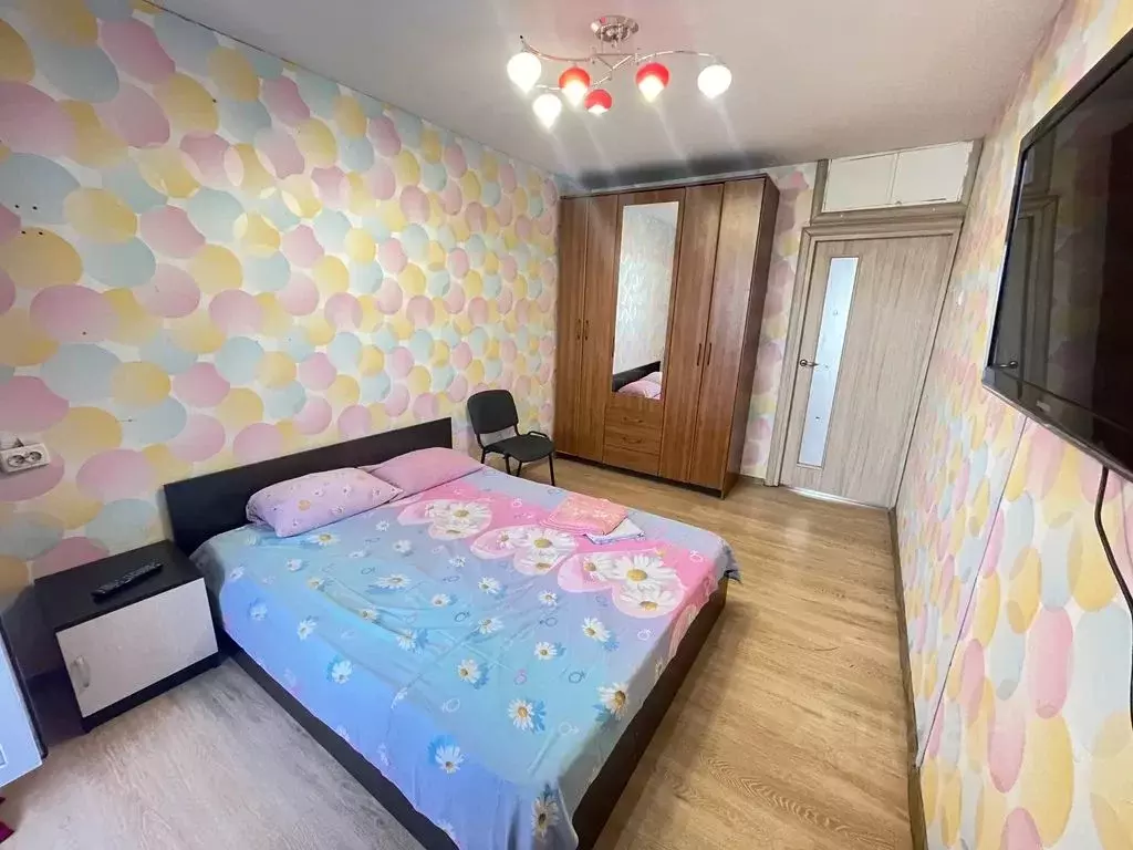 3-к кв. Тульская область, Тула ул. Революции, 10 (80.0 м) - Фото 0