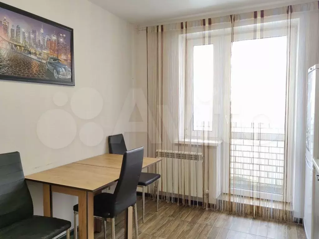 2-к. квартира, 60 м, 9/10 эт. - Фото 1