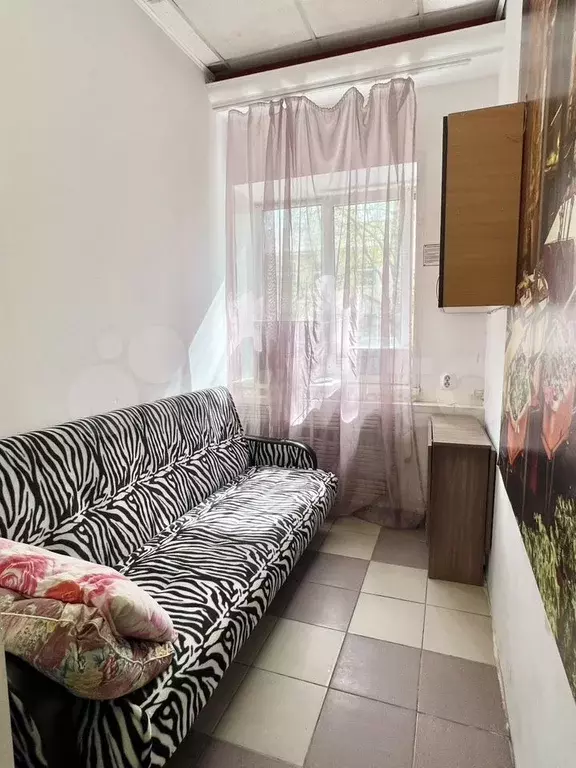 Комната 14 м в 1-к., 1/3 эт. - Фото 0
