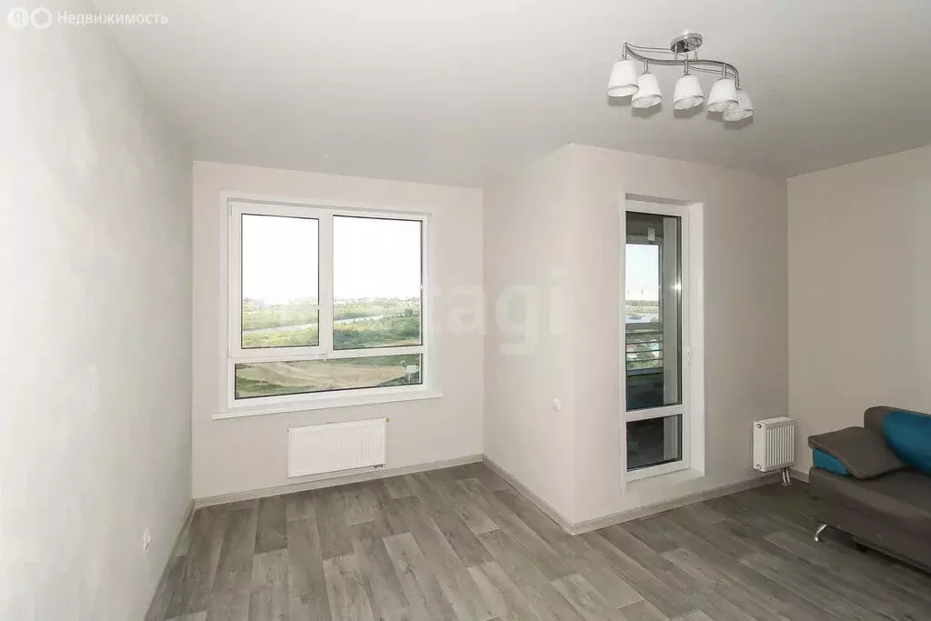 Квартира-студия: Тюмень, Краснооктябрьская улица, 14к2 (31.72 м) - Фото 0