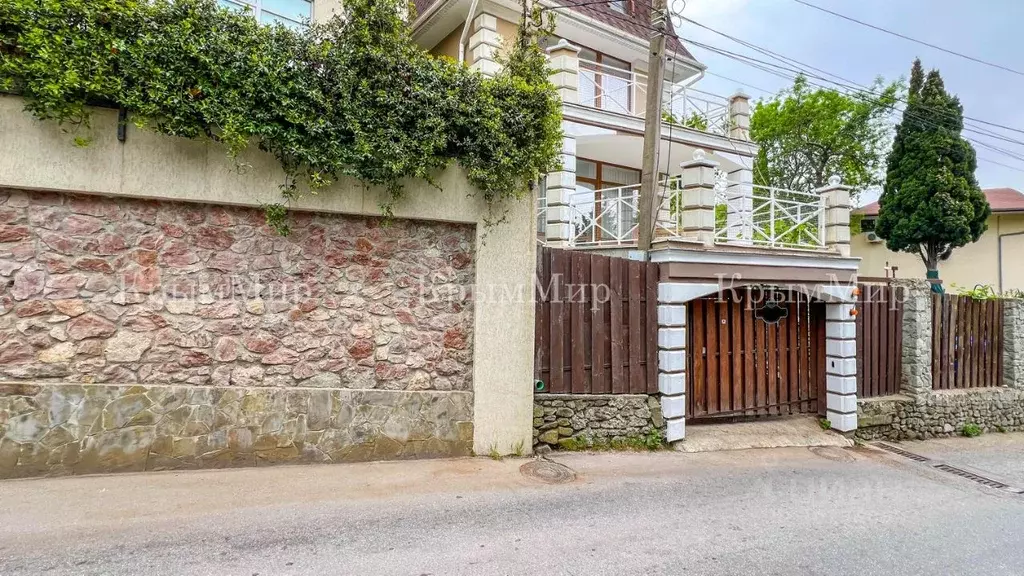 Дом в Крым, Ялта ул. Мухина (180 м) - Фото 0