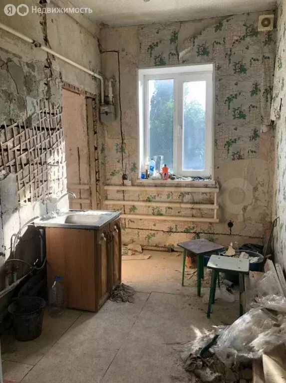 2-комнатная квартира: Миллерово, улица 3-го Интернационала, 1 (44 м) - Фото 0
