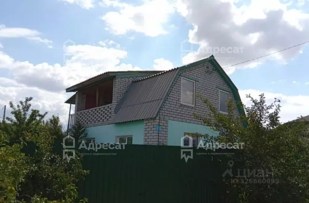 Дом в Волгоградская область, Городищенский район, Ерзовское городское ... - Фото 1