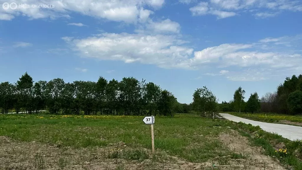 Участок в село Озерецкое, Садовая улица (6.8 м) - Фото 1