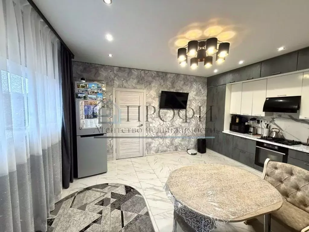 Дом в Белгородская область, Новый Оскол Спортивная ул. (95 м) - Фото 2