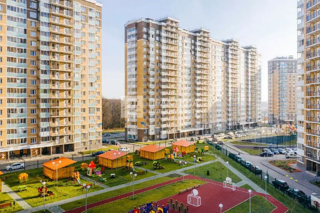 Продается 2-комнатная квартира - Фото 2