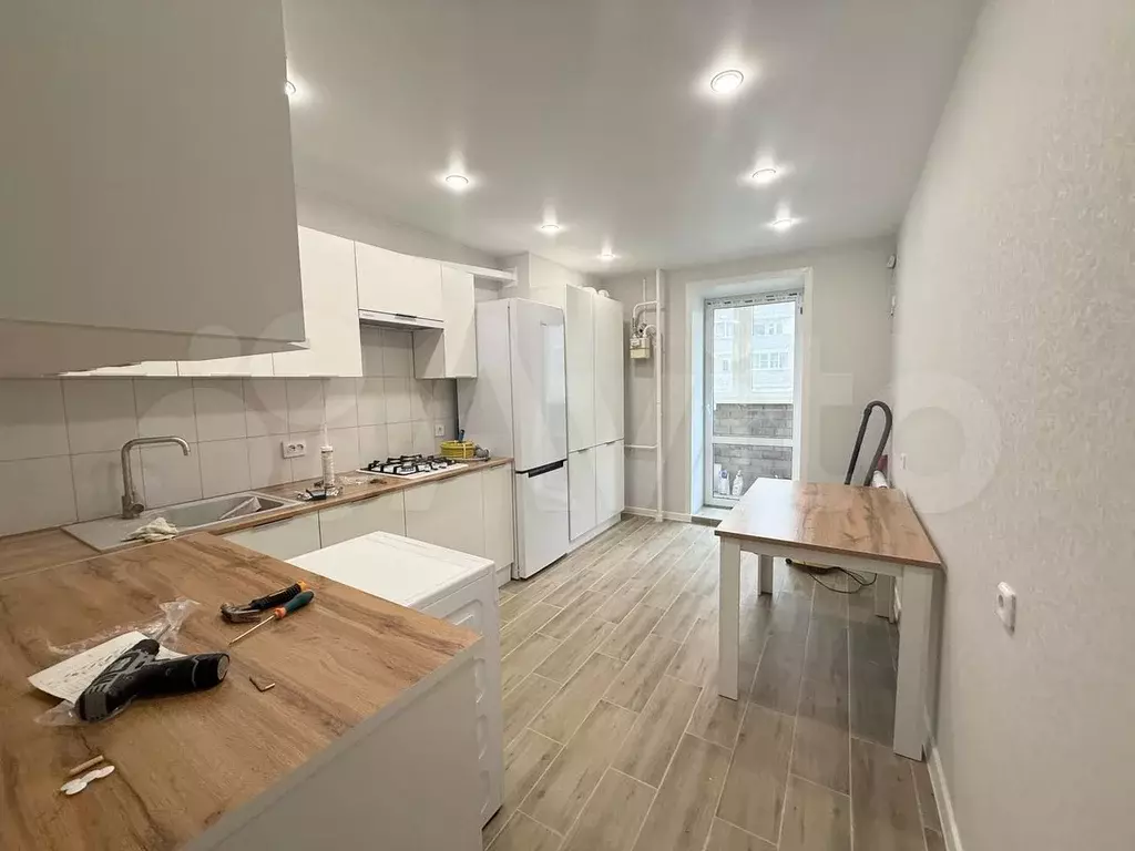 2-к. квартира, 62,5 м, 4/10 эт. - Фото 0