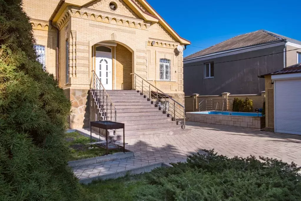 Дом в Ставропольский край, Предгорный муниципальный округ, пос. ... - Фото 1