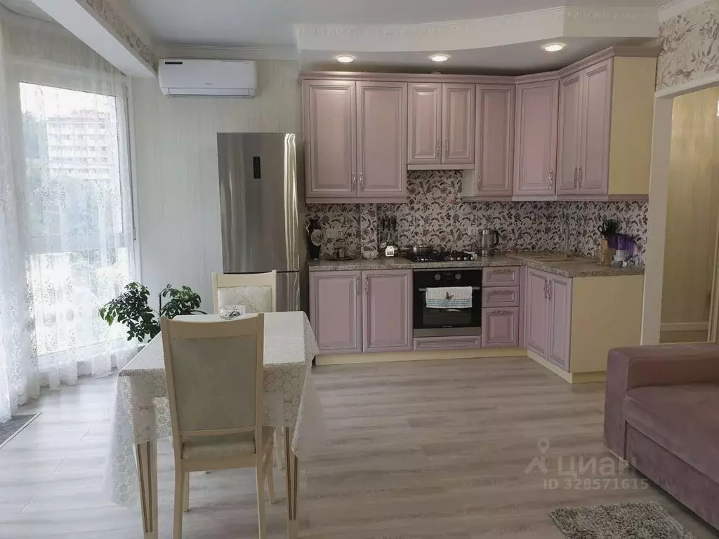 1-к кв. Краснодарский край, Сочи Бытха мкр, ул. Возрождения, 17/1 ... - Фото 1