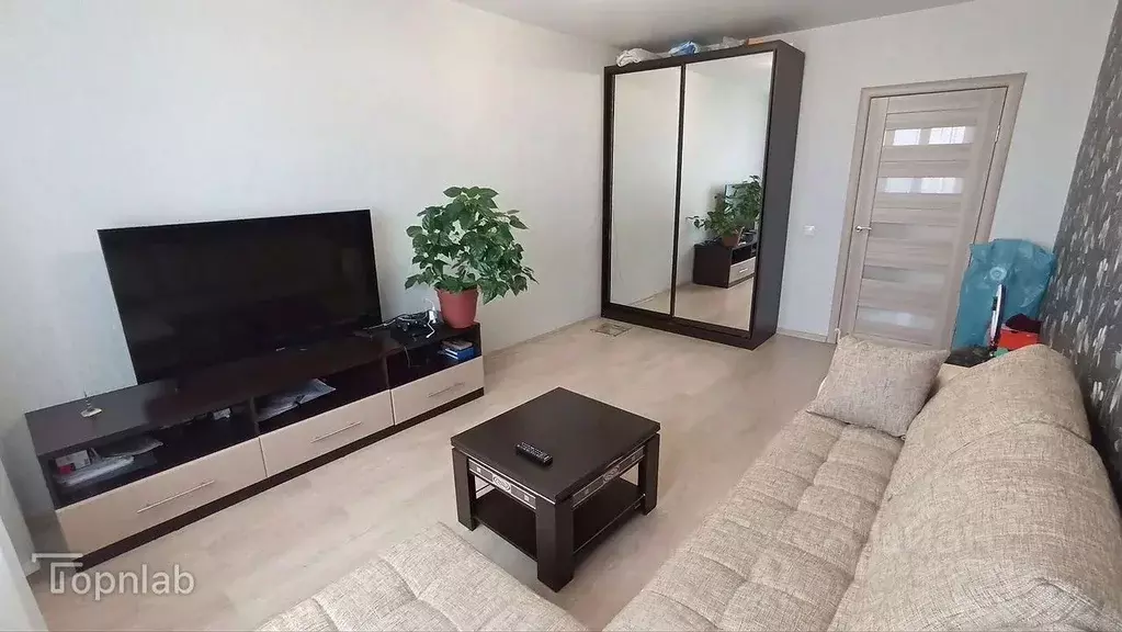 3-к кв. Тамбовская область, Тамбов Мичуринская ул., 142к3 (73.0 м) - Фото 1