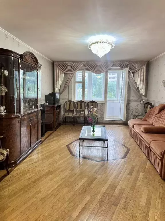 3-к. квартира, 82 м, 4/12 эт. - Фото 1