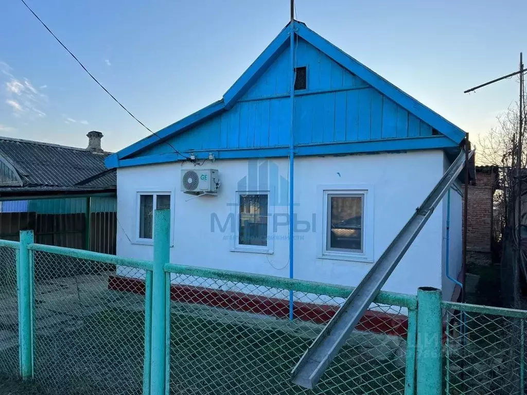 Дом в Краснодарский край, Славянск-на-Кубани Полковая ул. (25 м) - Фото 0